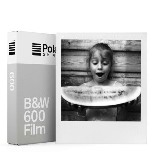 Кассета polaroid 600 черно белая